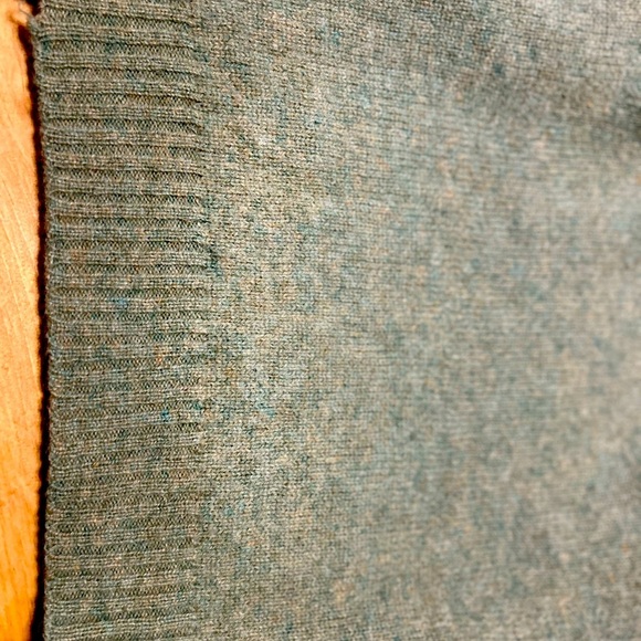Vintage Women’s Clansman Scottish Shetland 100% Wool Sweater size L Green. - Picture 5 of 11